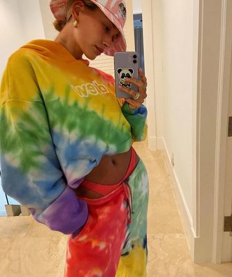 豪門棄婦可憐？劉鑾雄原配成億萬富婆梁洛施一朝翻身，最狠的是她