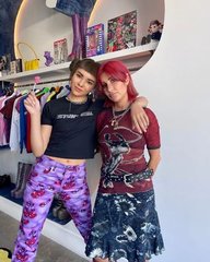 王艷13歲兒子好帥??！與媽媽同框像姐弟