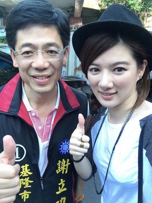 油煙機(jī)該選頂吸還是側(cè)吸